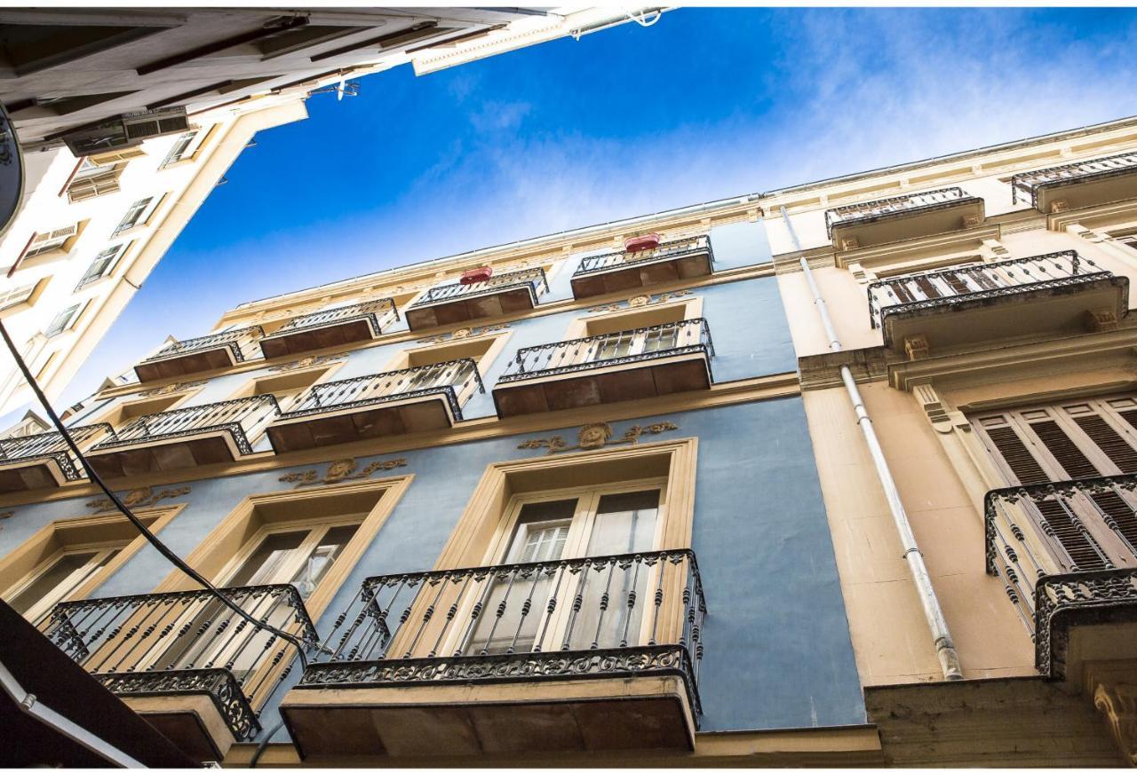 Sea & Wave Capitan Charming Duplex Apartment Málaga Buitenkant foto